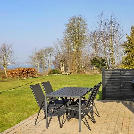3 Bedroom In Nyaraló Middelfart