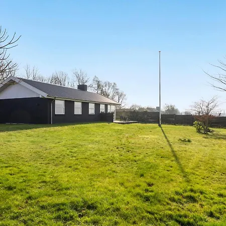 3 Bedroom In Middelfart